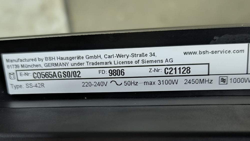 Мікрохвильова піч з пароваркою Siemens CO565AGS0