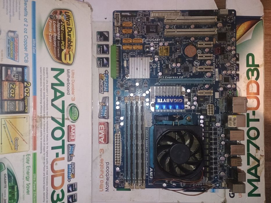 Phenom II 525+ płyta  + ram