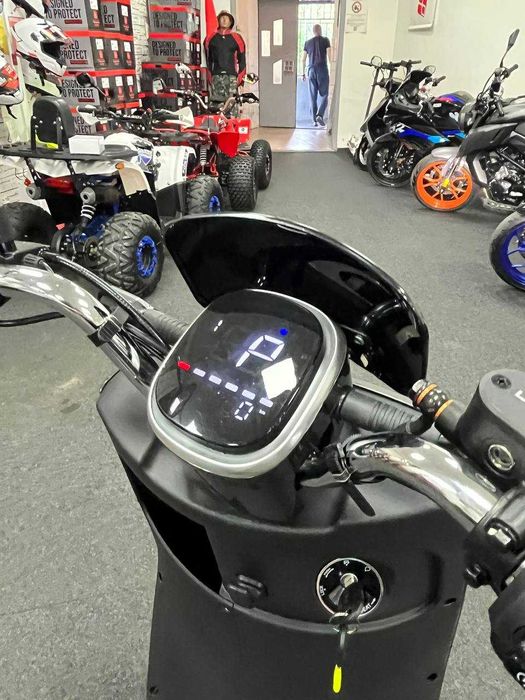 Акція Електроскутер NISA CF-2 1000W