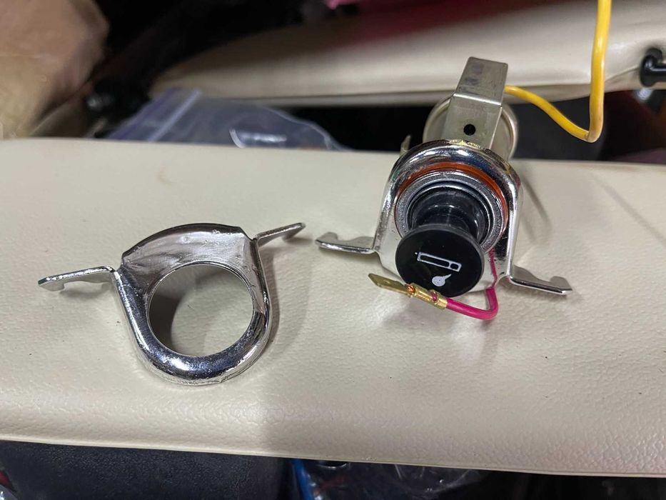 кронштейн прикуривателя хром ваз 2103.2107