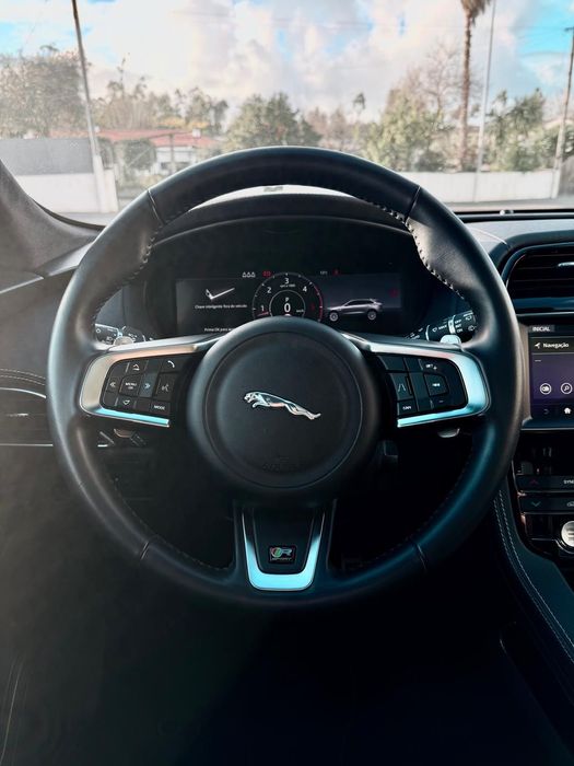 Jaguar F-Pace R-Sport full extras nacional
