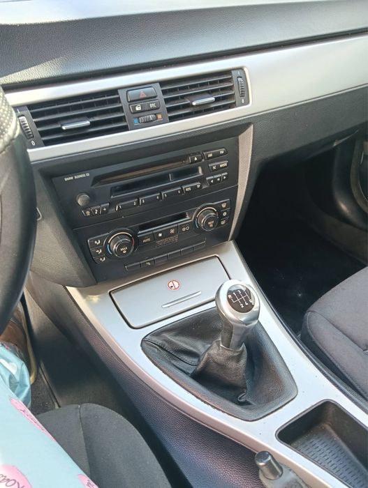 Vendo BMW 320d de 2006