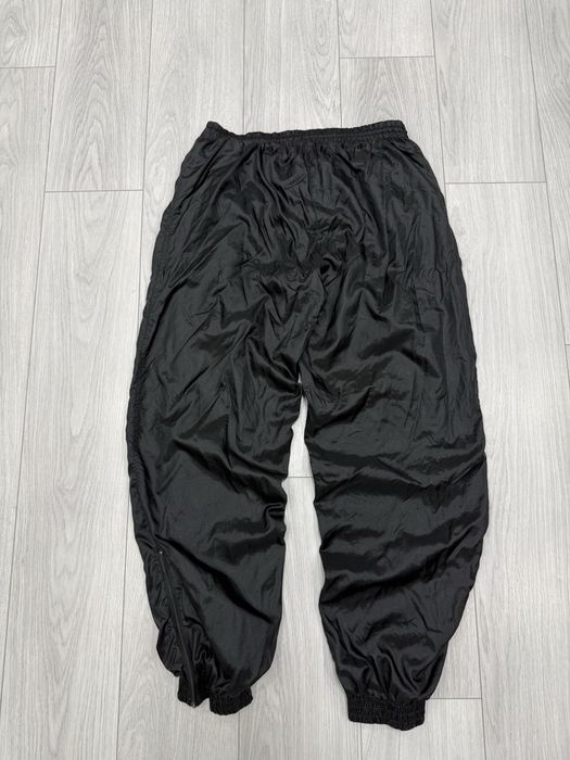 Adidas vintage штани спортивні широкі нейлонові спортивки адидас y2k