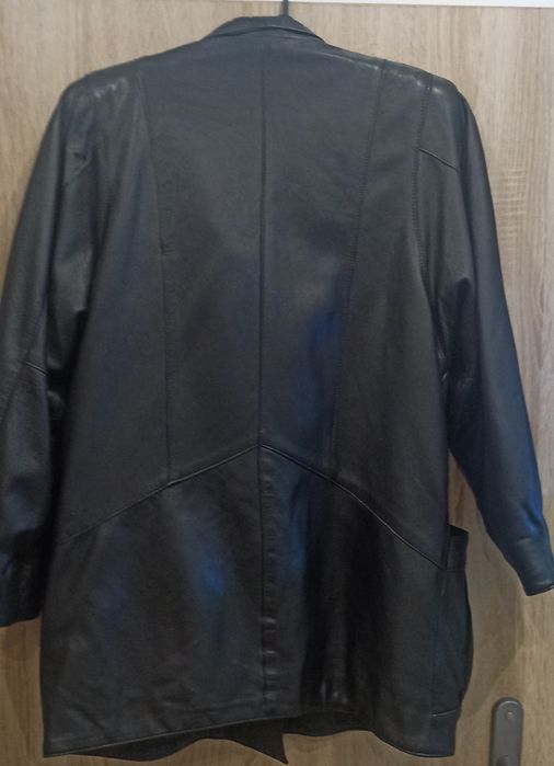 Kurka skóra naturalna czarna L XL 40 42