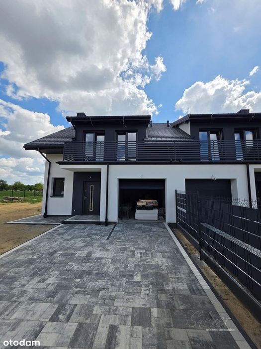 Połowa bliźniaka z działką 750 m² | 5 pokoi | Garaż | Spokojna okolica - Widok 2
