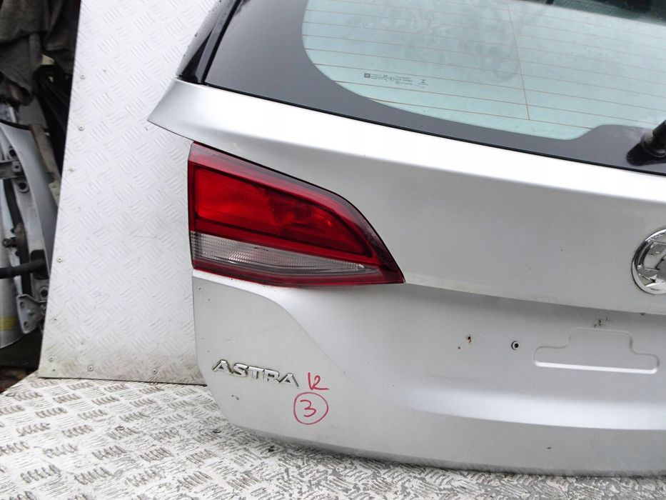 klapa tył opel astra k kombi z176