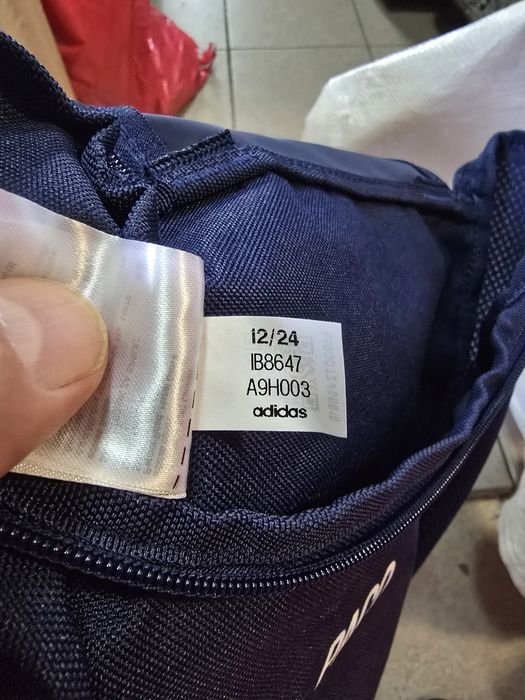 Спортивна сумка на взуття Adidas Tiro L Shoebag HS9767 Чорна