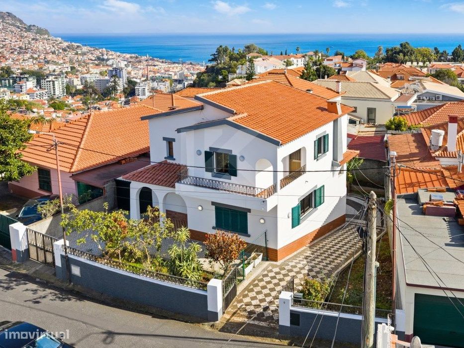 Moradia T3 - São Roque, Funchal