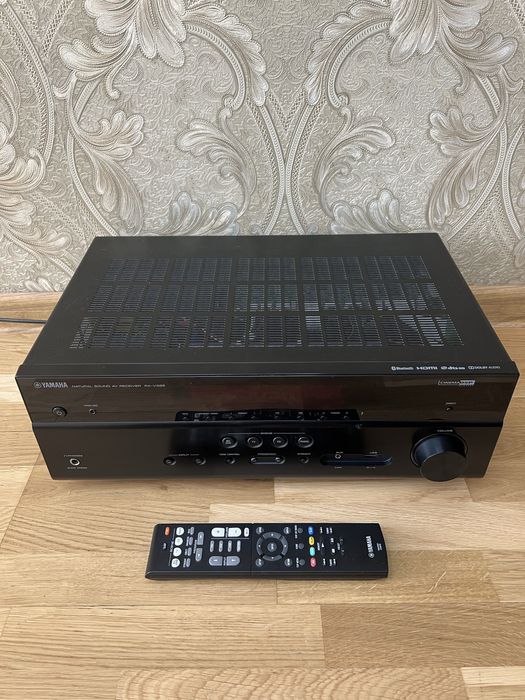 AV-ресивер Yamaha RX-V385 Black