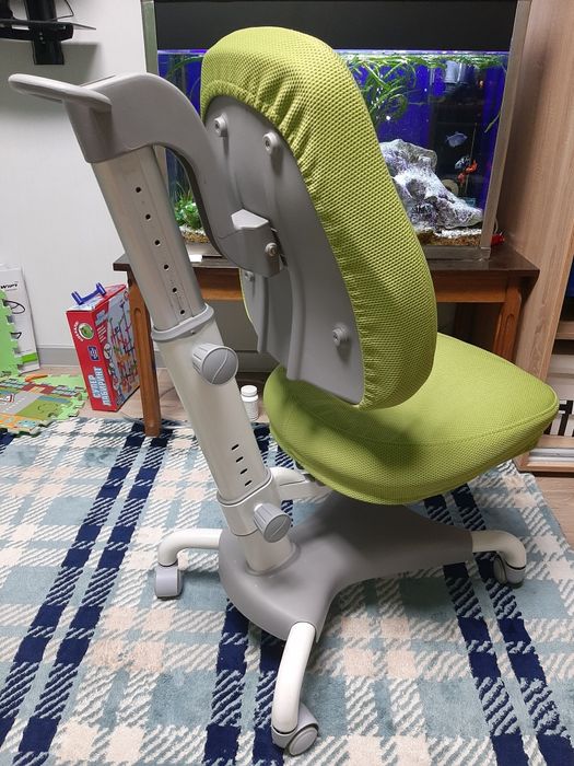 Крісло дитяче комп'ютерне GT Racer C-1240 Orthopedic Green