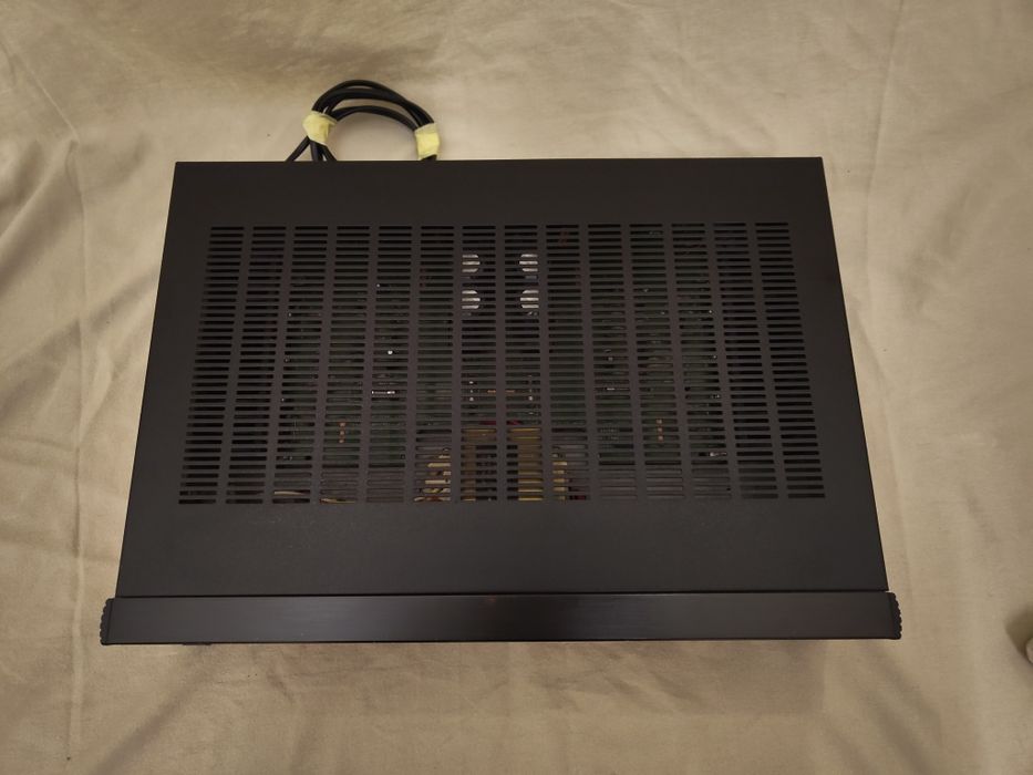 Końcówka mocy Rotel RB-930AX