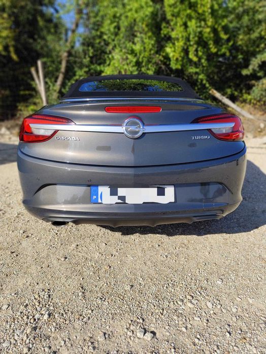 Opel Cascada 1.6 SIDI Turbo (170cv) – Descapotável de 4 Lugares