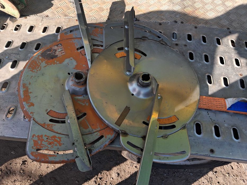 Talerze do rozsiewacza Amazone OM24-36 oryginał