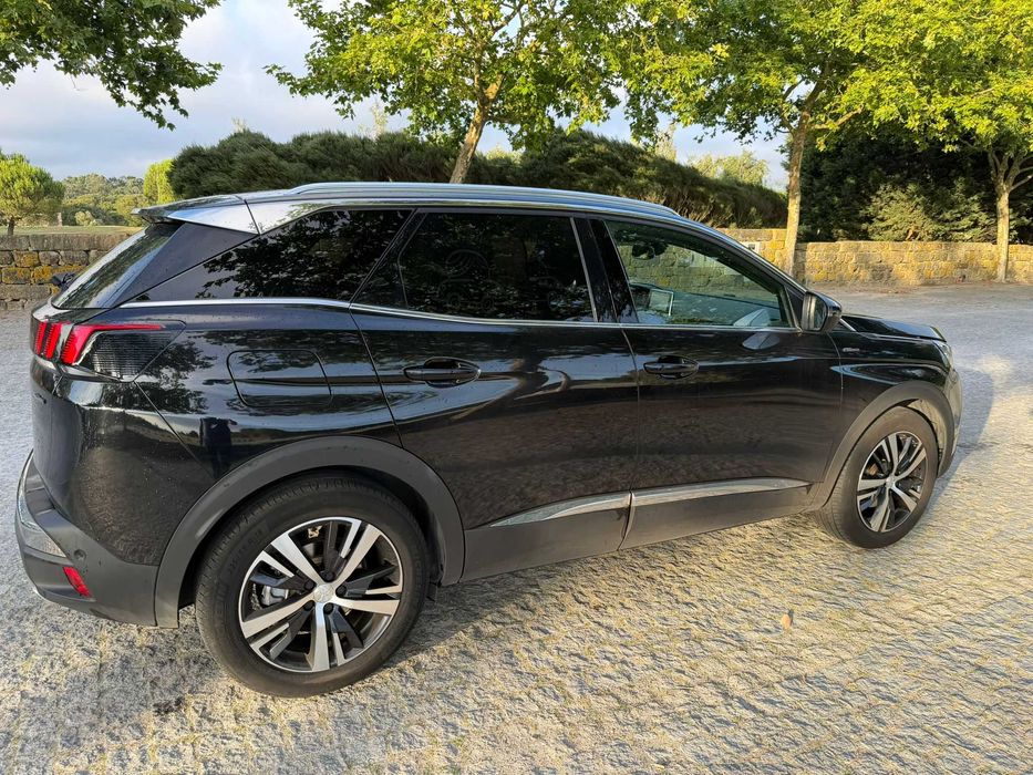 Peugeot 3008 1.2 Puretech GT Line EAT8 130 cv - Gasolina e GPL