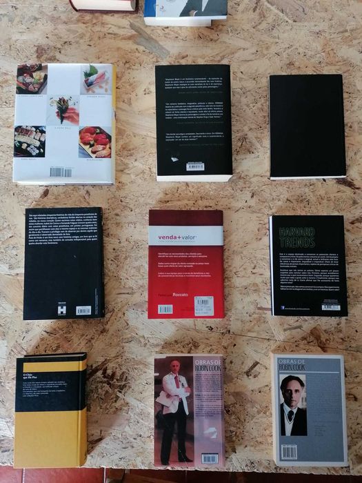 Vários livros em excelente estado