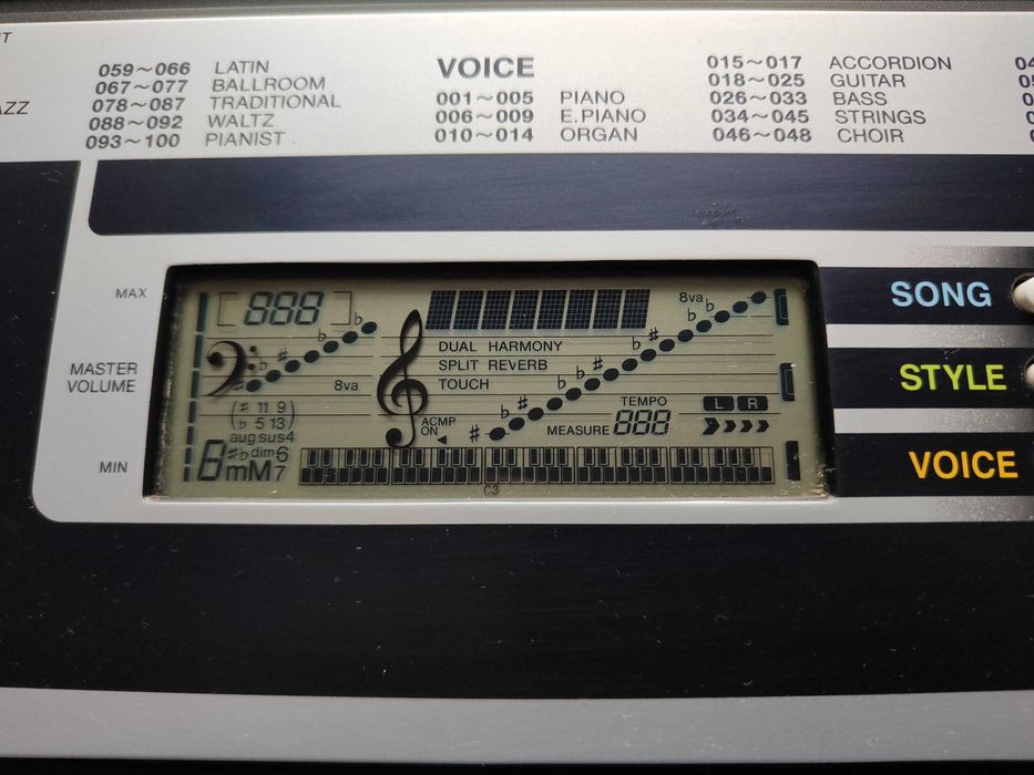 Keyboard YAMAHA YPT-210 uszkodzony