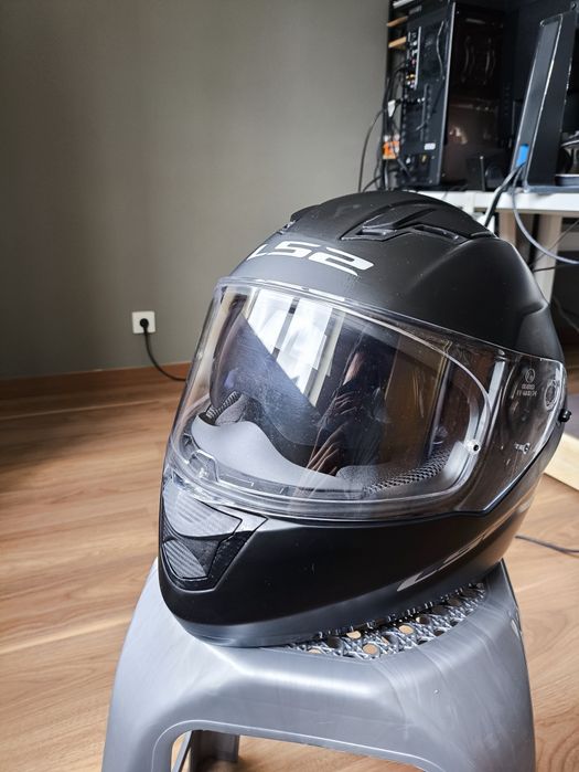Capacete LS2 preto