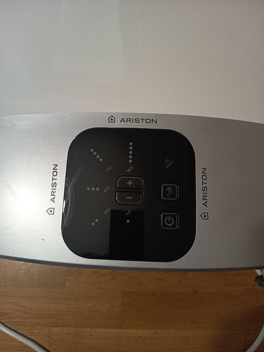 Termoacumulador Ariston - excelente estado