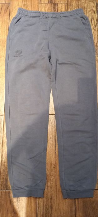 Spodnie dresowe 4F rozmiar 158