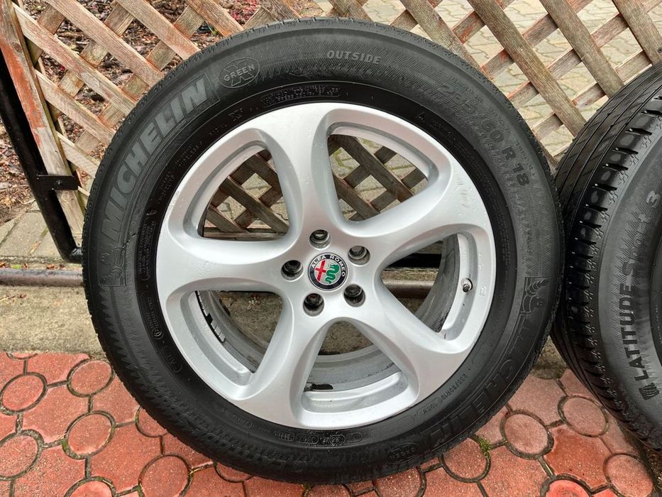 Felgi Aluminiowe 7Jx18 5x110 et34 Alfa Romeo Stelvio