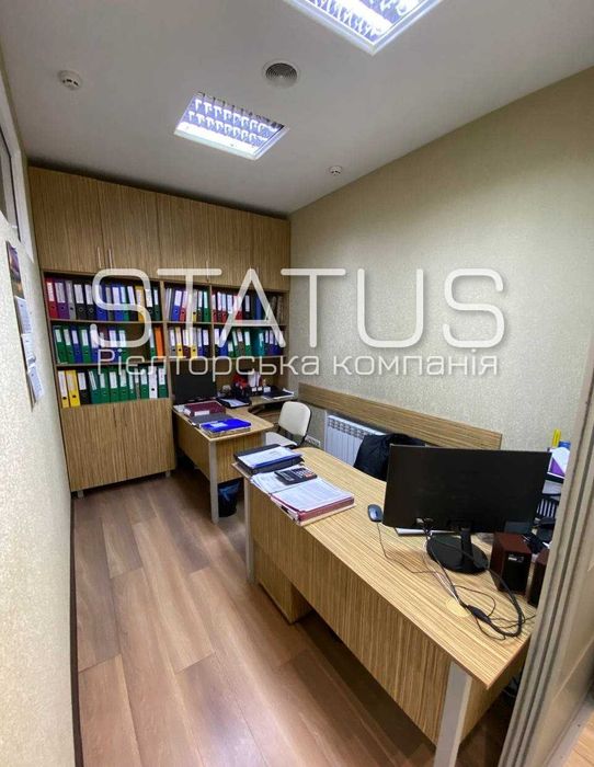 Продаж комерційного приміщення. Вул. Соборності.