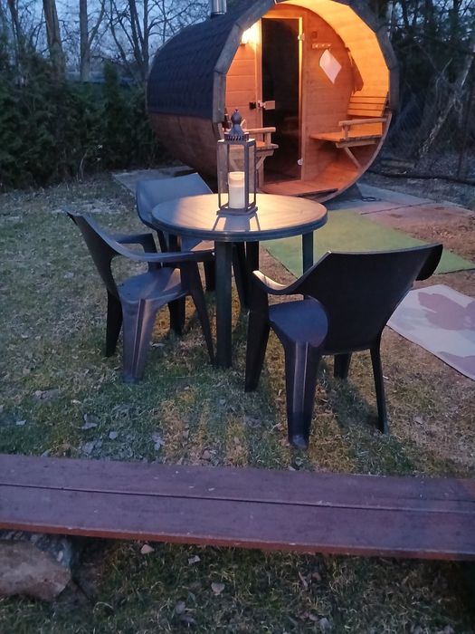 Domek wśród  zieleni  z  S A U N Ą,  Gor ą c ą  b a l i ą,   KOMINKIEM