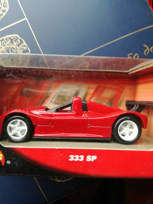 Vendo carrinhos de coleção,várias. modelos