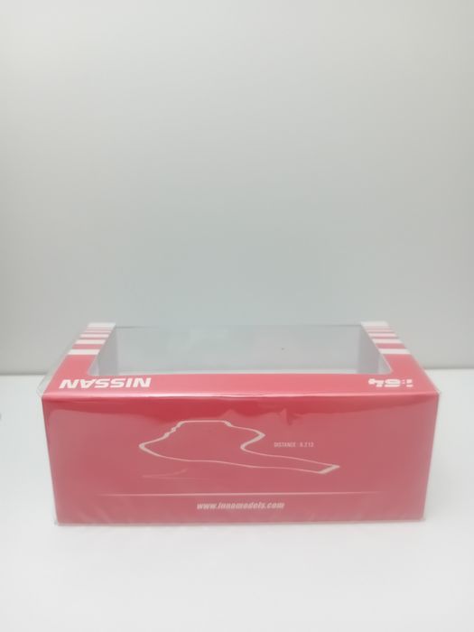 Inno64 Miniatura Skyline