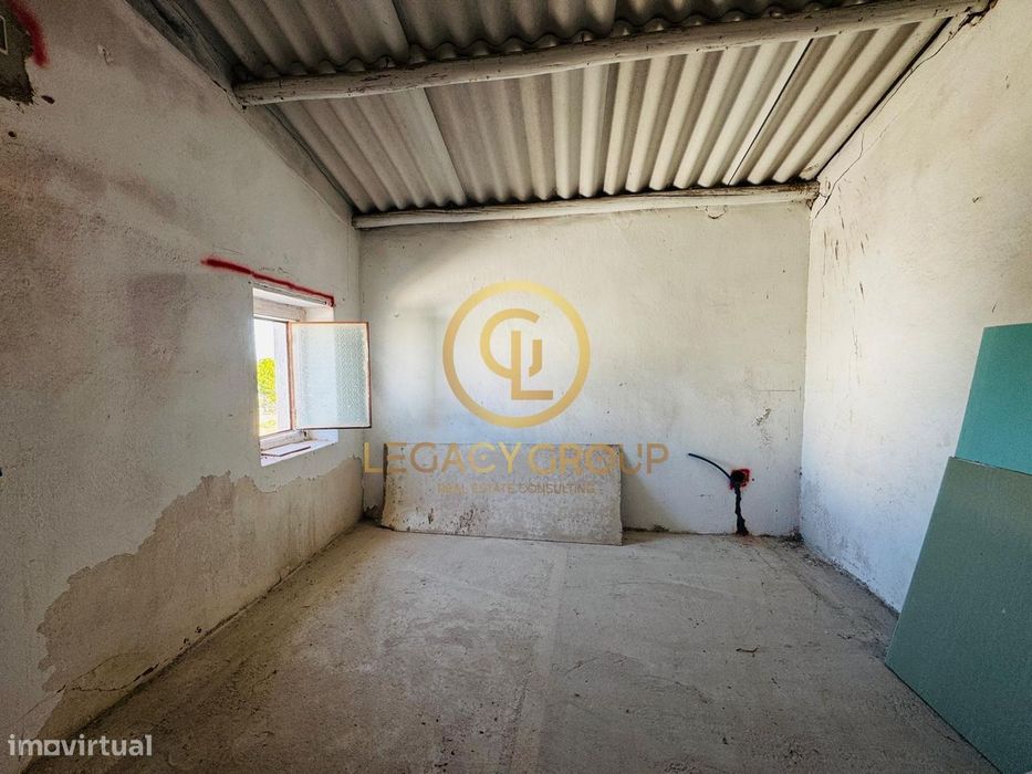 Moradia para Renovar em Areal Gordo – Faro