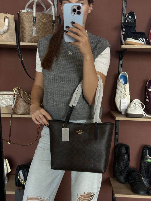 Сумка Coach City Tote середнього розміру