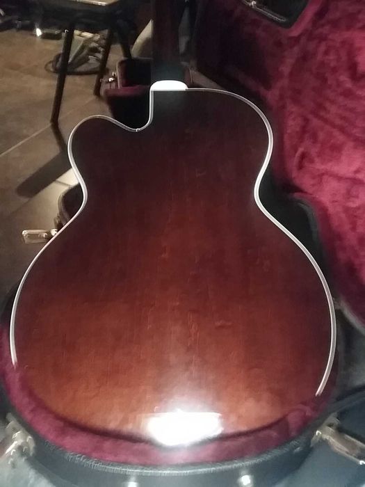 Baixo Gretsch G6119B  Hollowbody Walnut Japonesa  FAZER OFERTA