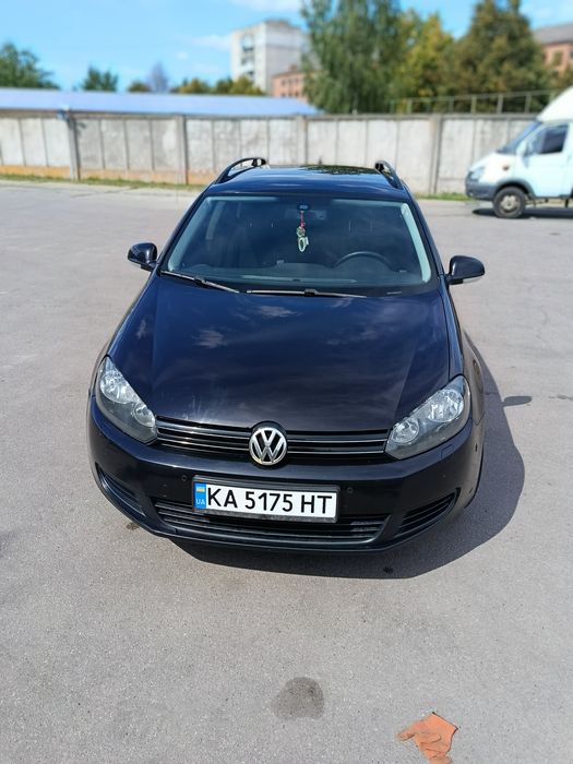 Продам авто Volkswagen Golf 6 (2011) — 1.6 TDI, механіка