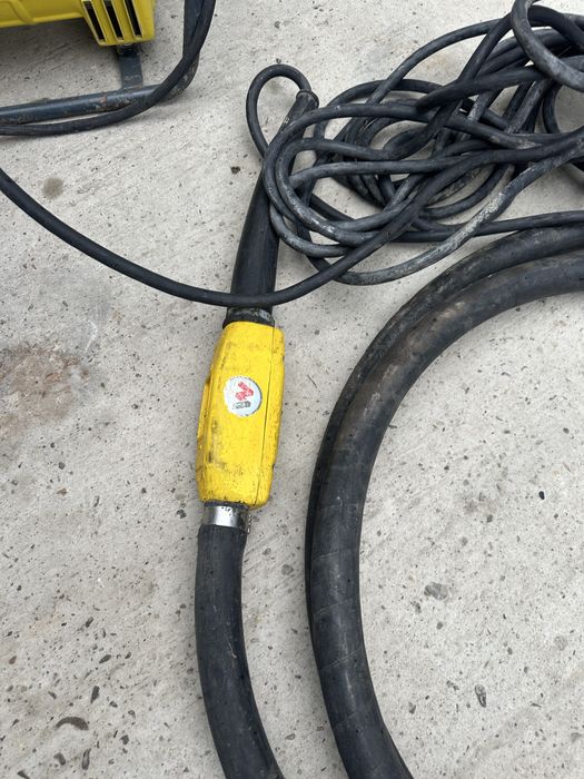 Глибинний вібратор бетону Wacker Neuson FU 1.8/2  Enar вибратор бетона