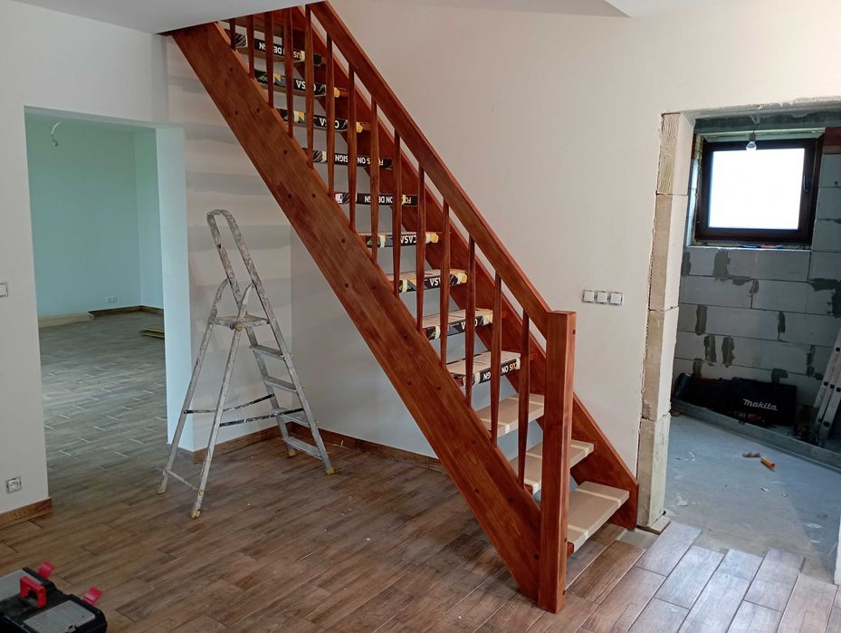 Schody wolnostojące Jesionowe