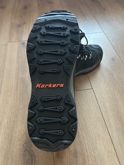 Чоловічі зимові ботинки бренду Korkers  46 р водонепроникні та дихаючі