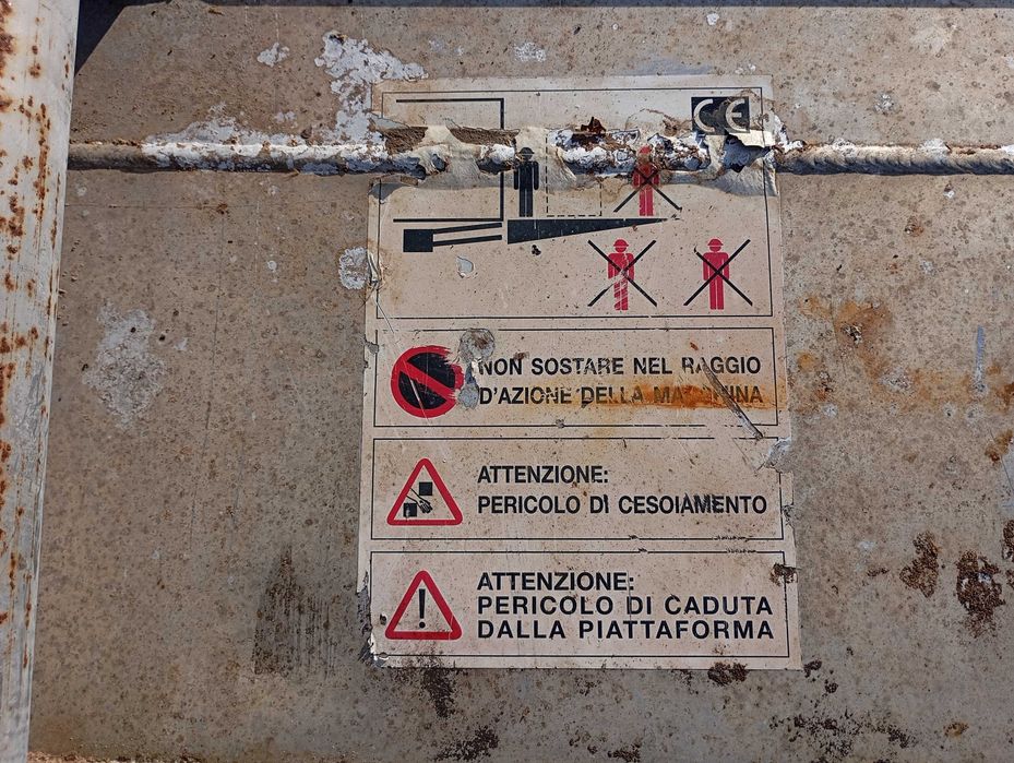 Plataforma elevatória Marel 2000 VKG