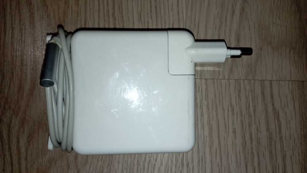Блок питания apple macbook,85вт