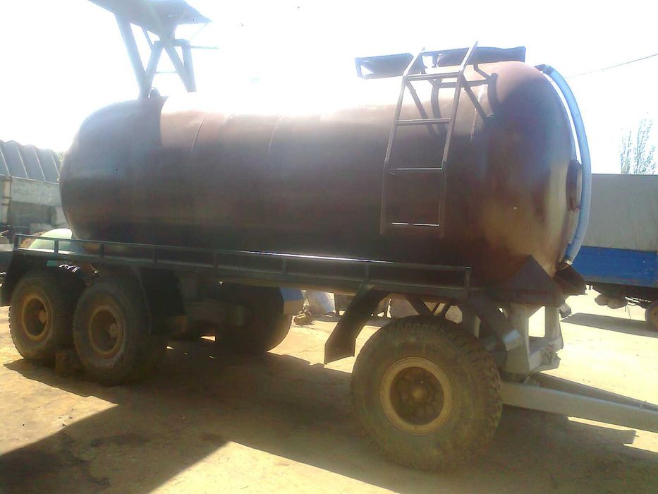 ассенизатор прицеп вакуумная цистерна