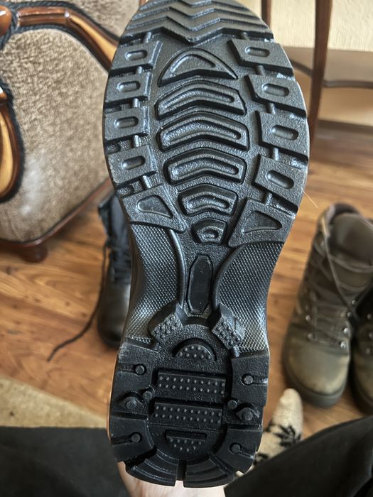 Берци з натуральної шкіри для чоловіків  42 розмір