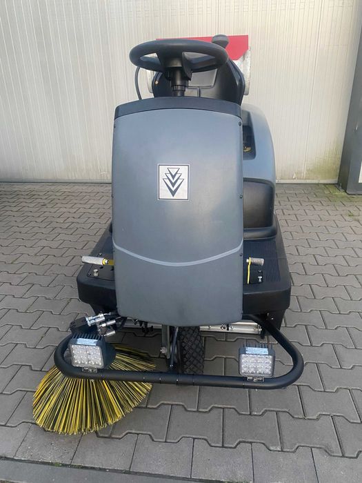 Zamiatarka Karcher KMR 100 100 R LPG spalinowa na gaz