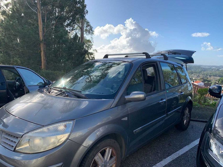 Renault Grand Scenic — photo 5