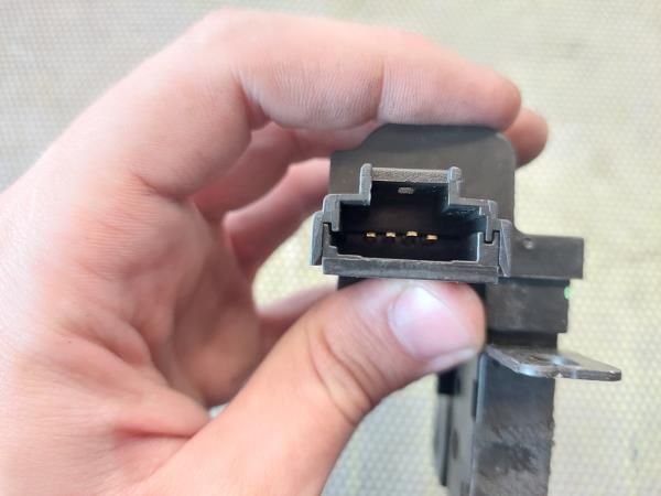 Fechadura / fecho da mala RENAULT Megane II Break (KM0/1_)