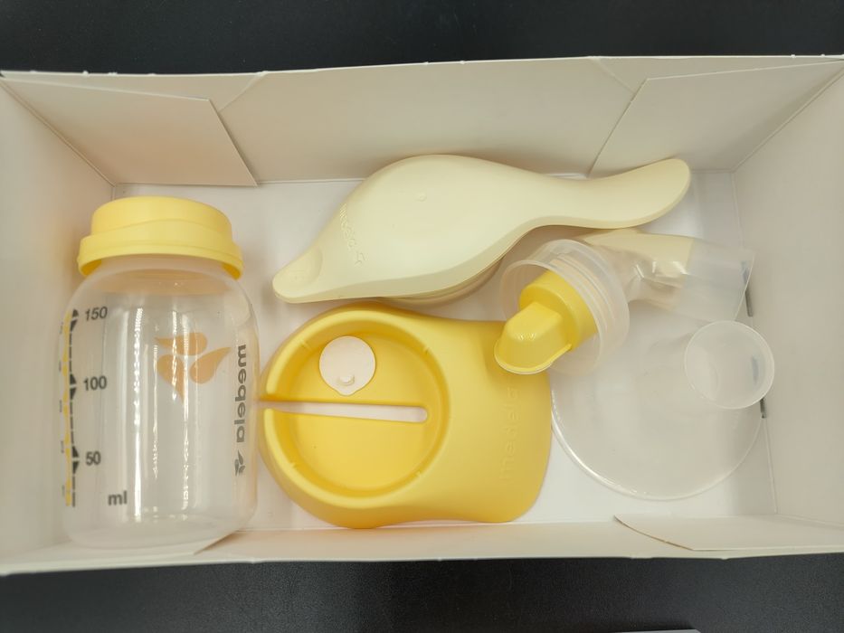 Laktator ręczny Madela Harmony