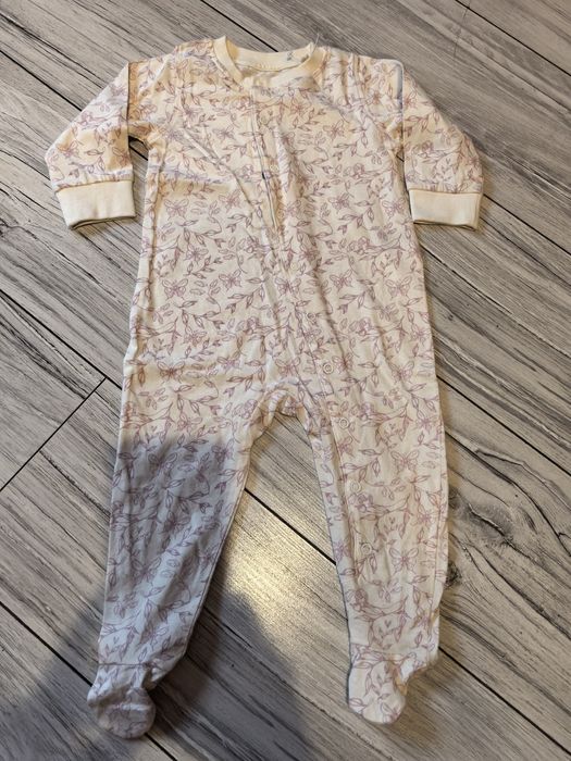Pajacyk niemowlęcy r 68-74
