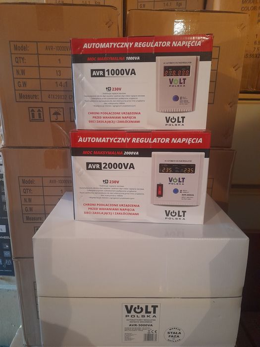 Стабілізатор напруги AVR 2000 va  Volt Polska