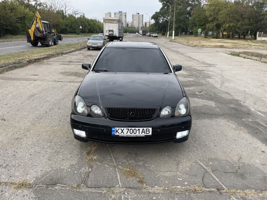Продам lexus gs300