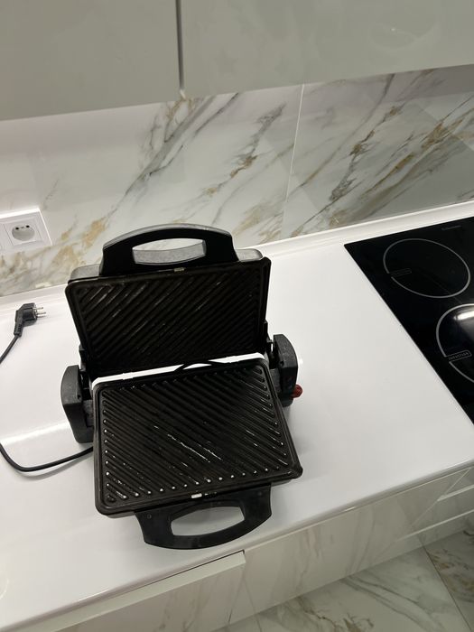 Продам электрогриль Gorenje