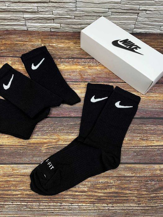 Skarpety Nike 5 par wraz z pudełkiem 42-45