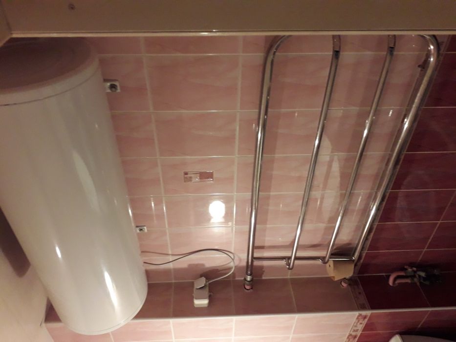 СВОБОДНА ! БЕЗ ПОСРЕДНИКОВ.  2 КОМ.Квартира-студия на "Дружбе народов"