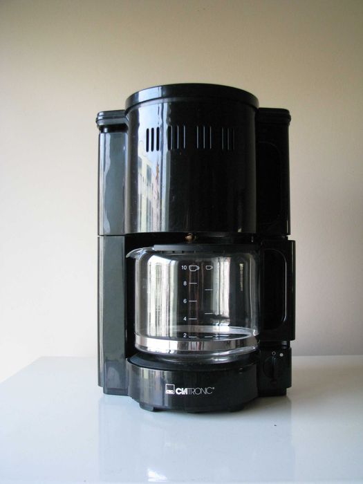 Przelewowy ekspres do kawy Clatronic KA 2045 kawiarka